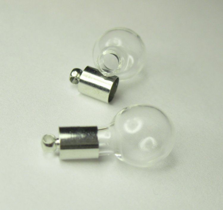 Glass Bulb Pendant (3) - Click Image to Close