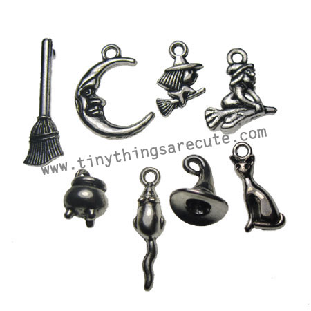 Witchy Halloween Assorted Charms (8) - Click Image to Close