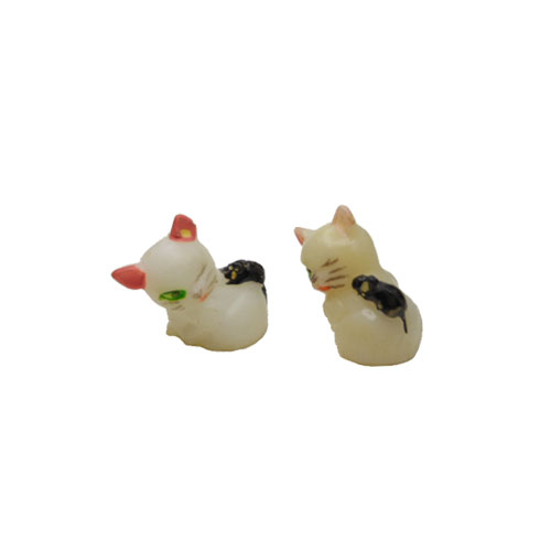 White Cat with Mouse Vintage Miniature (2) - Click Image to Close